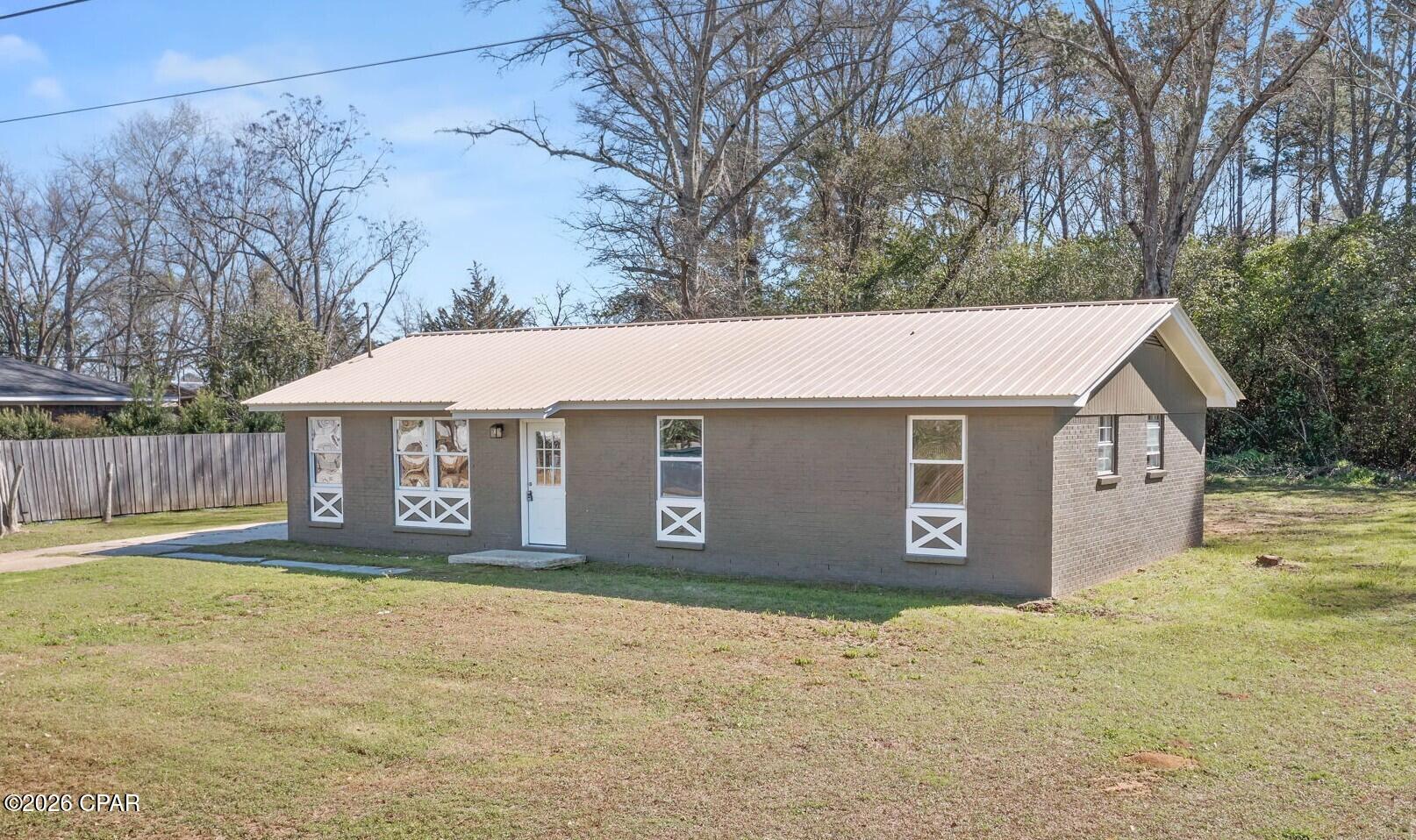 Homes for sale in Graceville, FL | 1037 Payne St, Graceville, FL 32440 | MLS# 785690