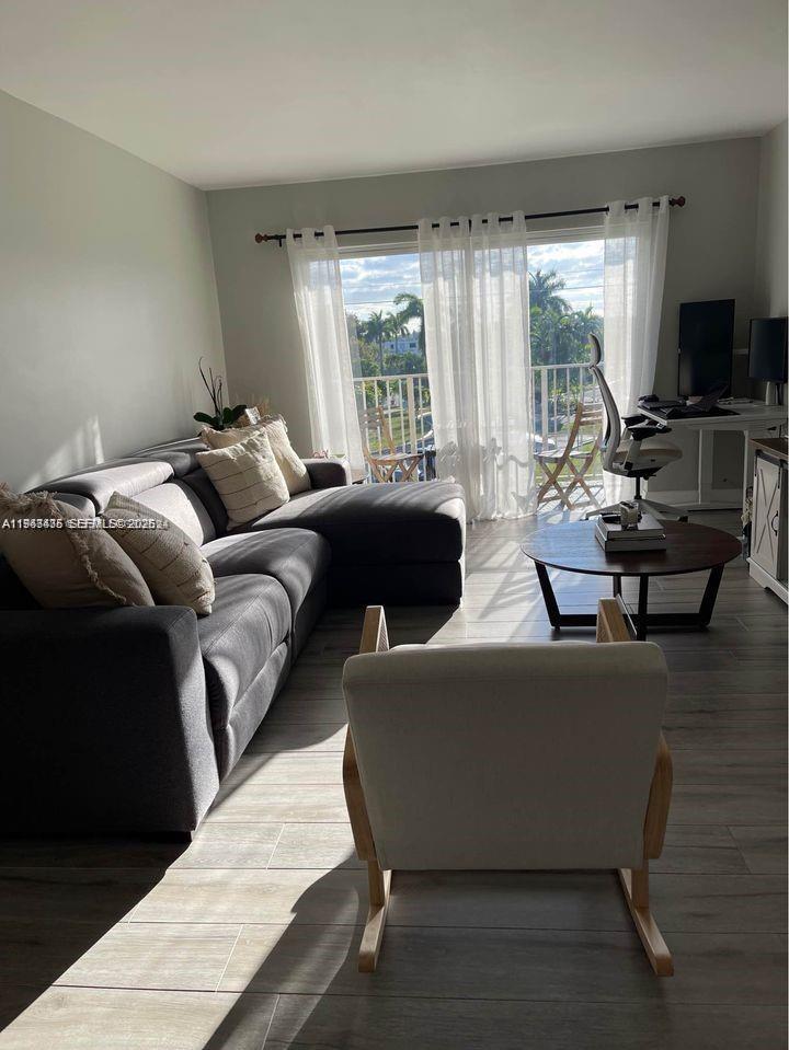 Doral Gardens II Condo