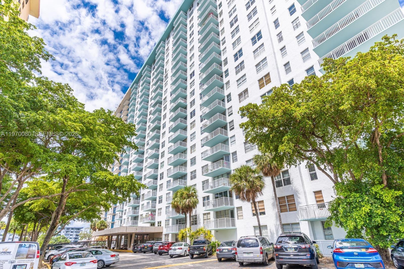 301 174 Street Unit 405, Sunny Isles Beach, Florida 33160