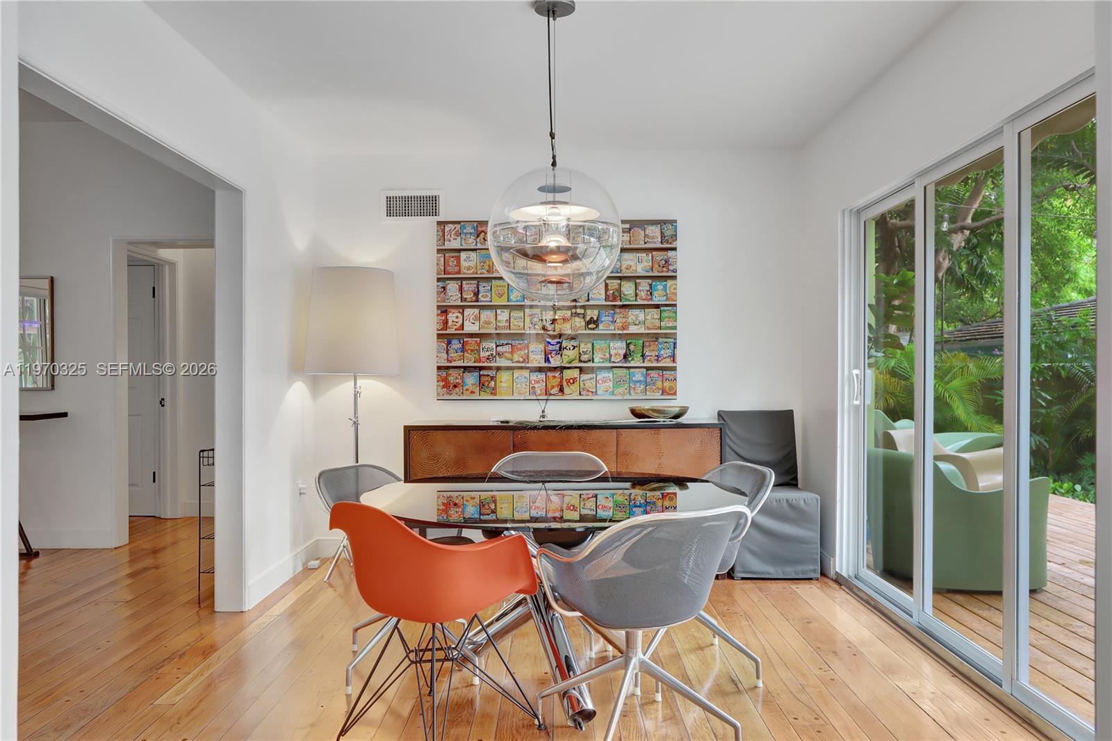 842 NW 9th Ct
