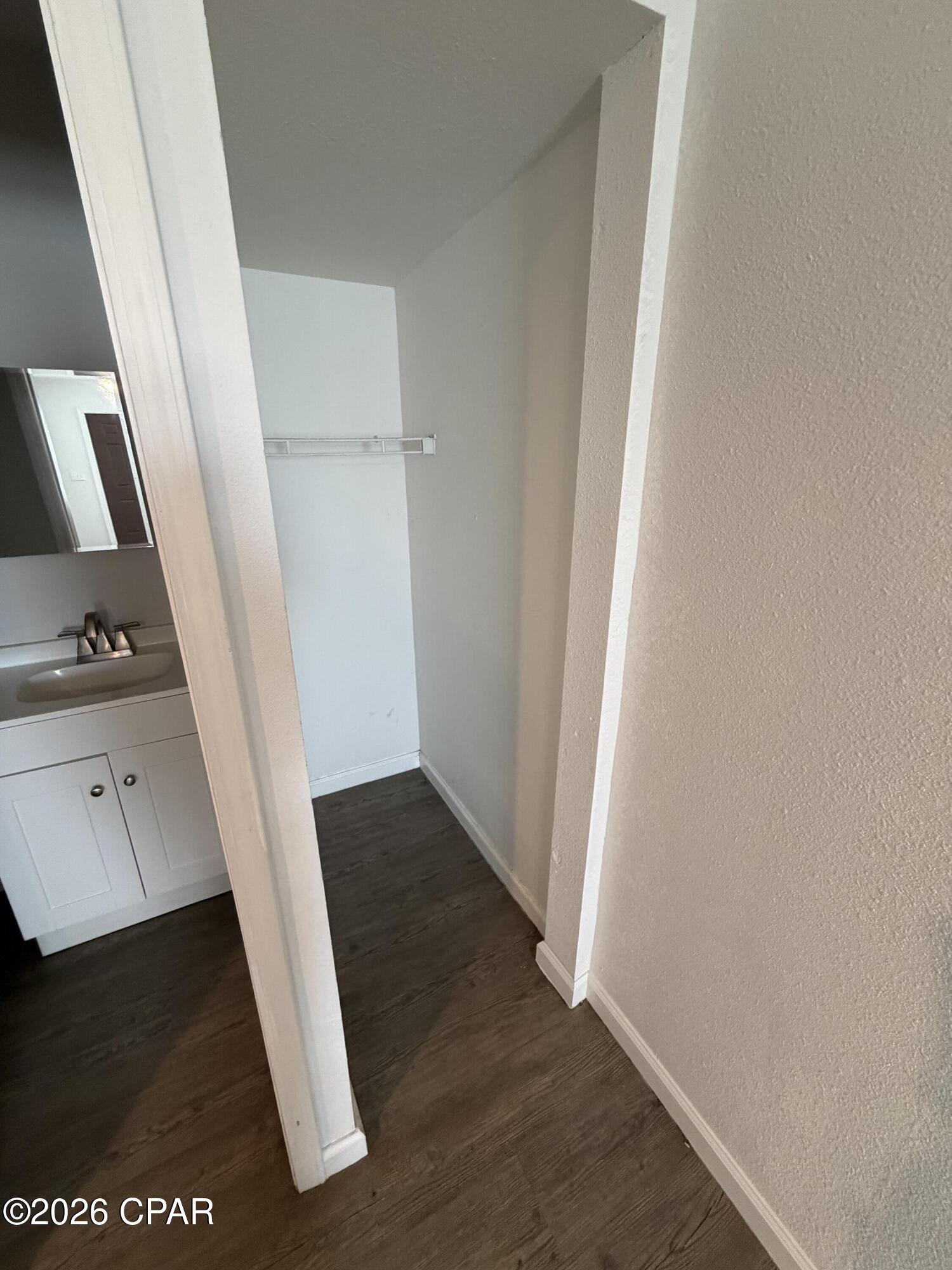 Image 6 For 143 Claire Avenue 106