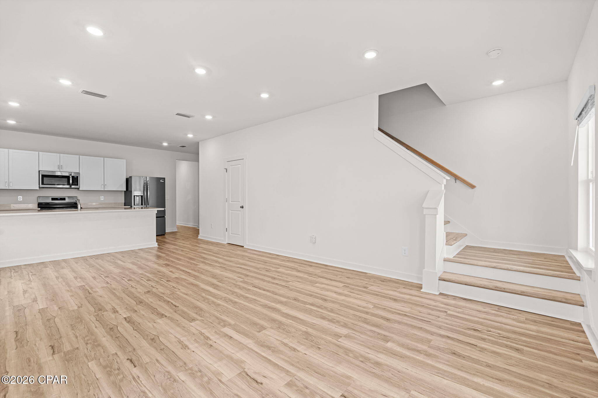 Image 4 For 2323 Discovery Loop