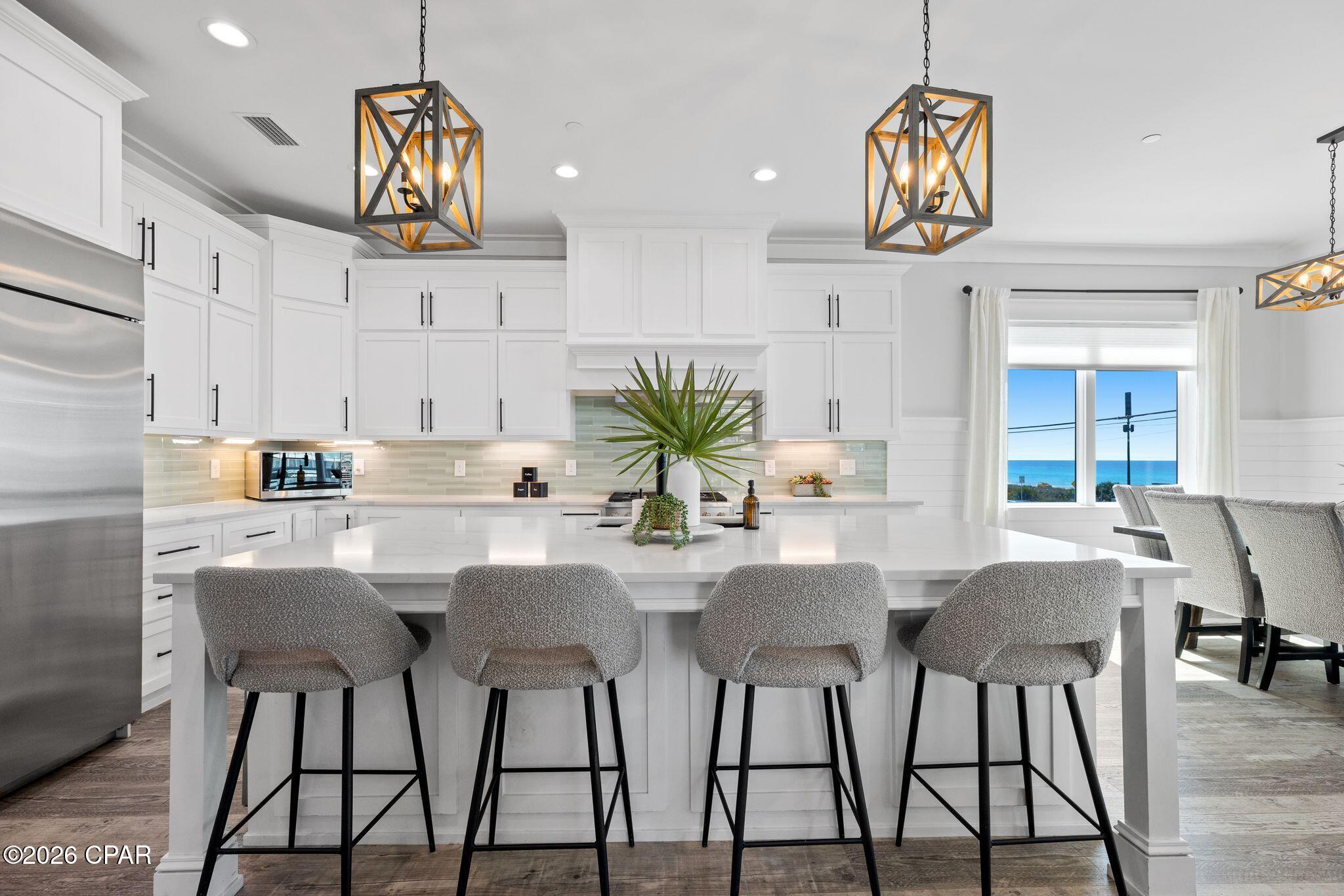 Image 20 For 14328 Front Beach Road