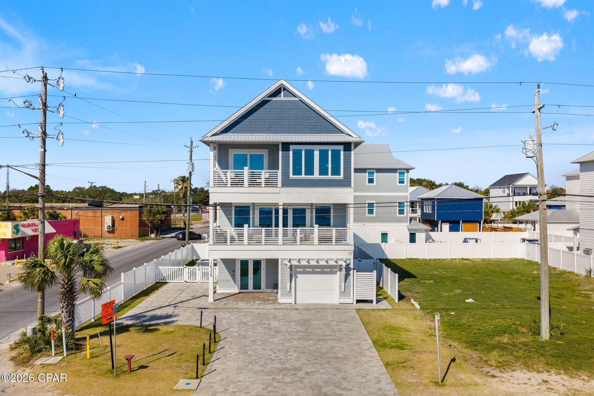 Image 3 For 14328 Front Beach Road