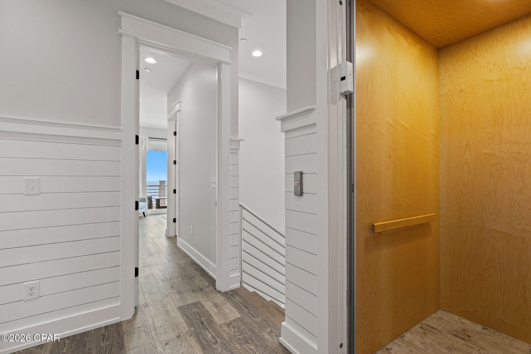 Image 37 For 14328 Front Beach Road