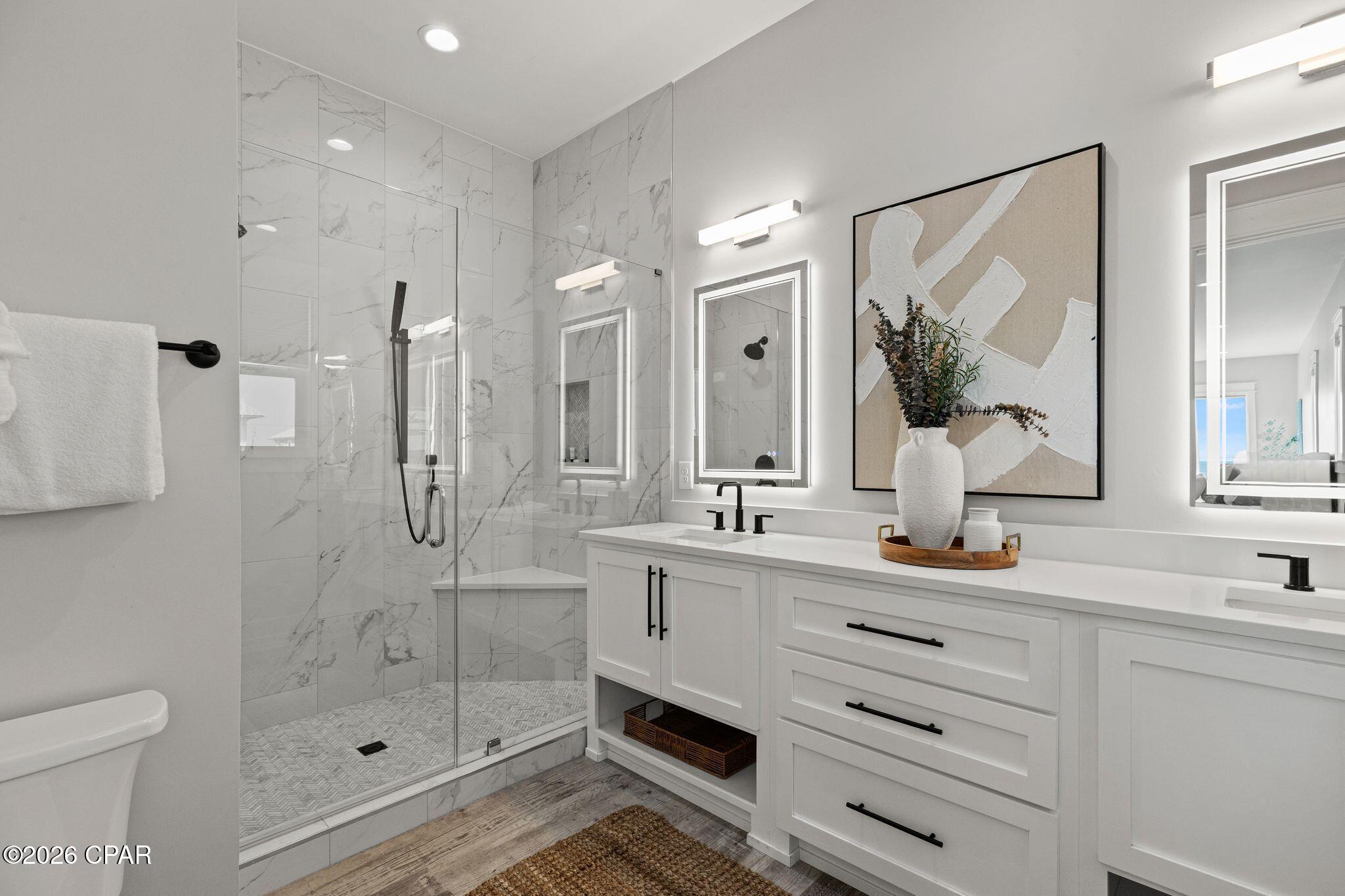 Image 44 For 14328 Front Beach Road