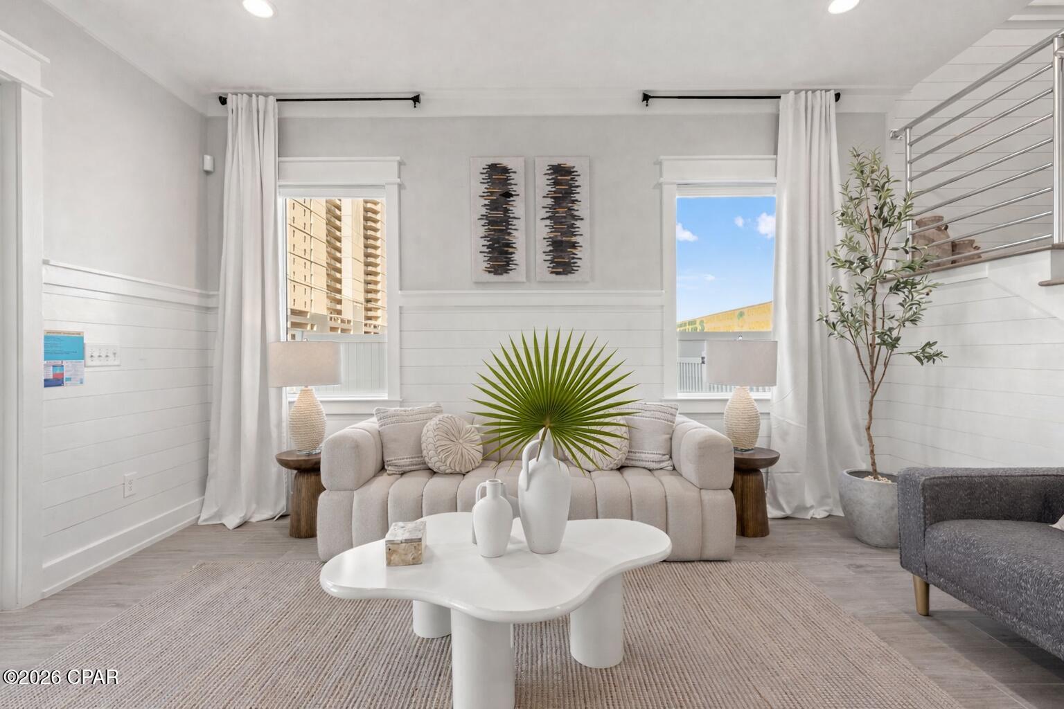 Image 5 For 14328 Front Beach Road