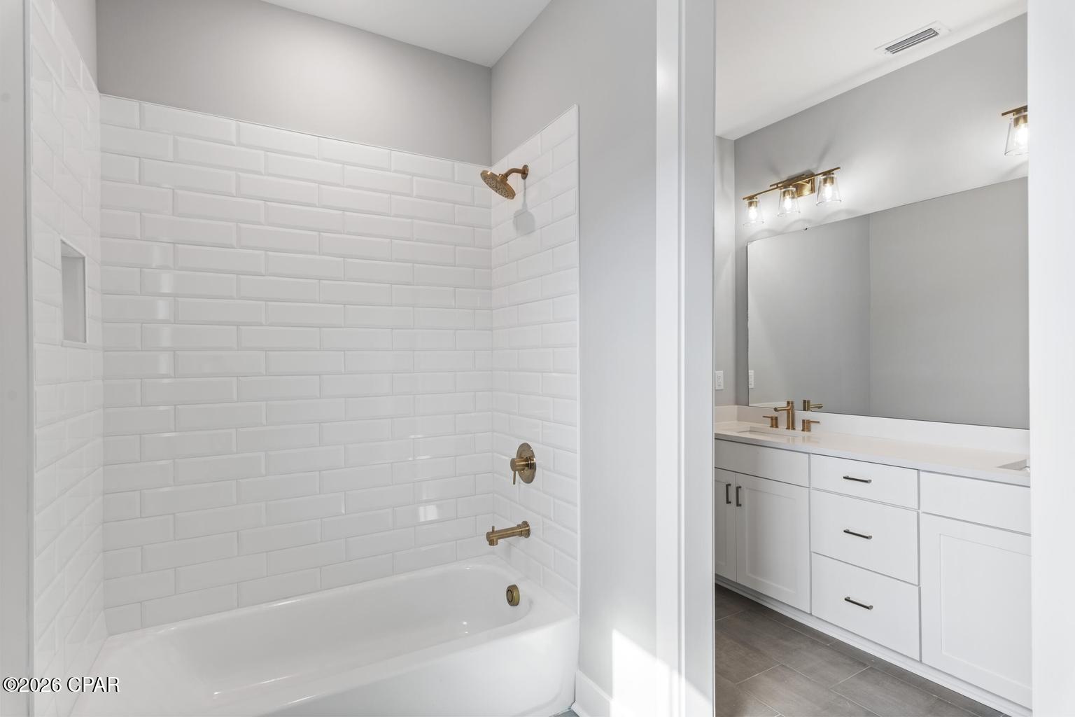 Image 24 For 37 Cape Nautilus Lane Lot 16