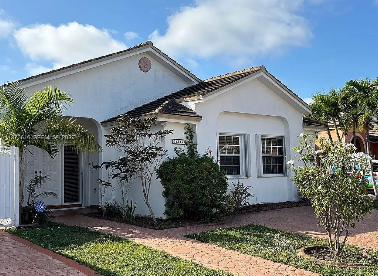 Bird Lakes South Sec 3