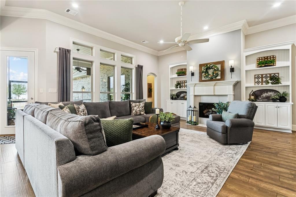 Photo 4 of Single family home for sale at 898 S Corniche Du Lac, Covington, LA 70433 | MLS# 2543767 | Listing updated on 2026-09-25