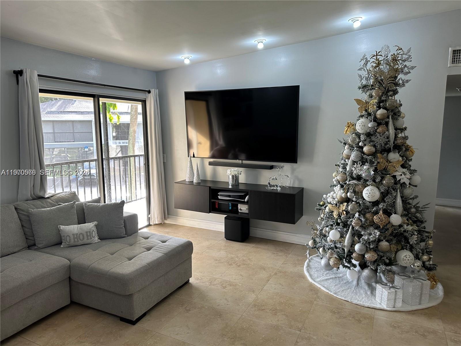 Lakeview At The Hammocks