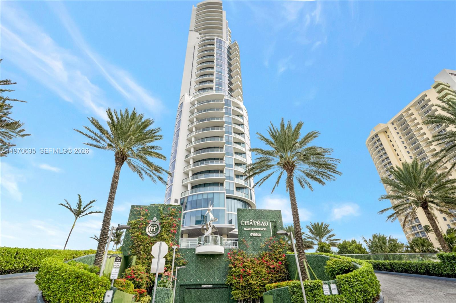 17475 Collins Ave Unit 1201, Sunny Isles Beach, Florida 33160