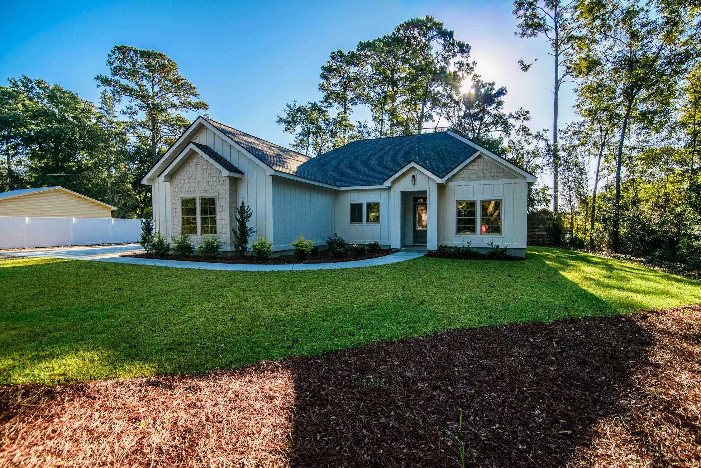 Photo 3 of Single family home for sale at 13420 Ocean Hwy, Pawleys Island, SC 29585 | MLS# 2604745 | Listing updated on 2026-10-15