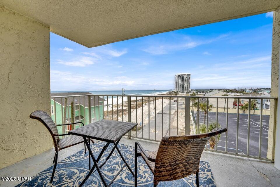 Image 2 For 5801 Thomas Drive 404