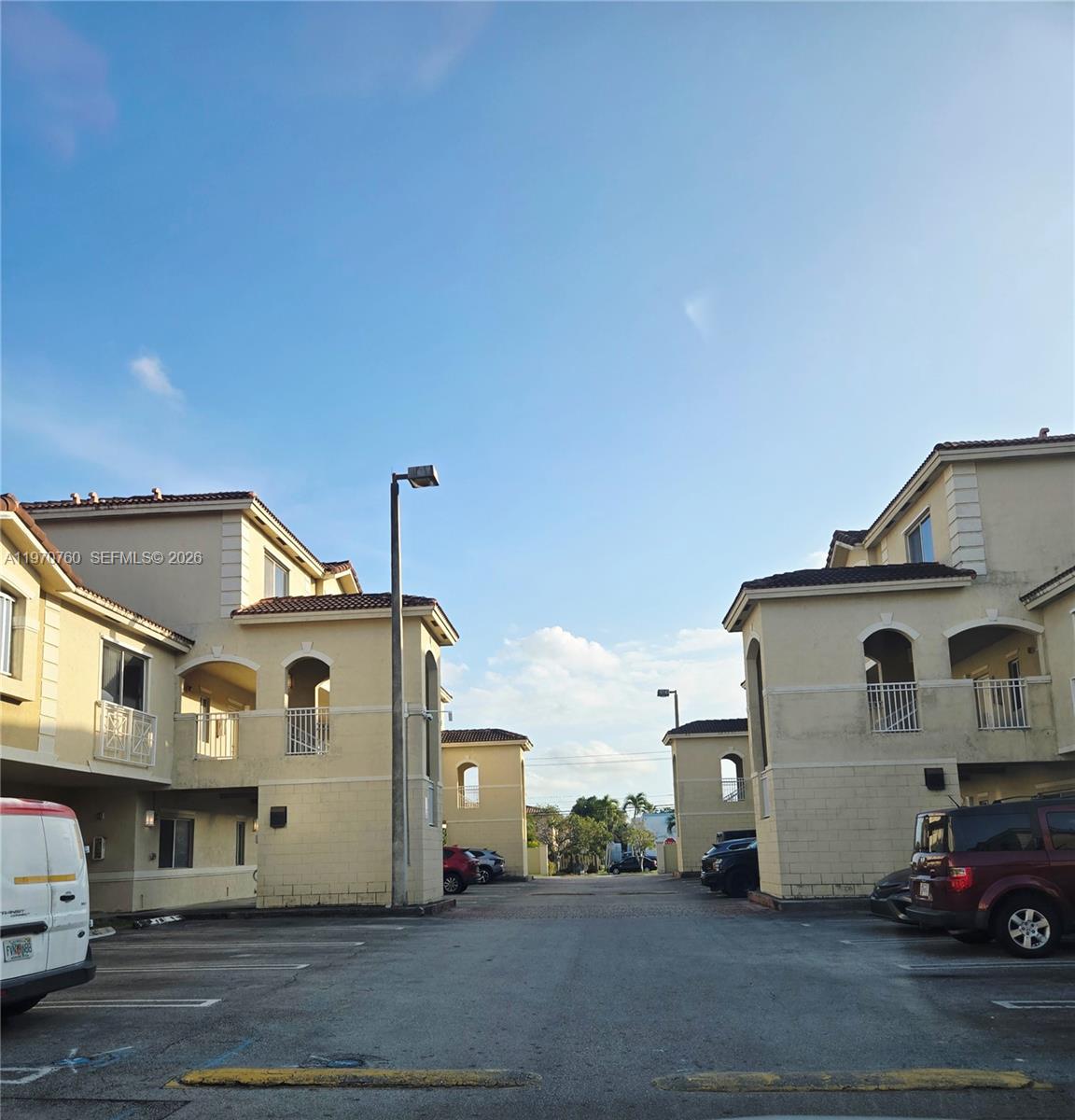 Park Place At Midway Cond