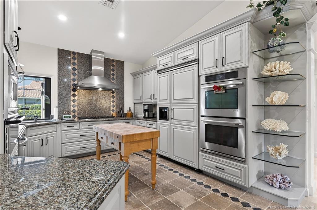 MLS# M20054508 Property Photo