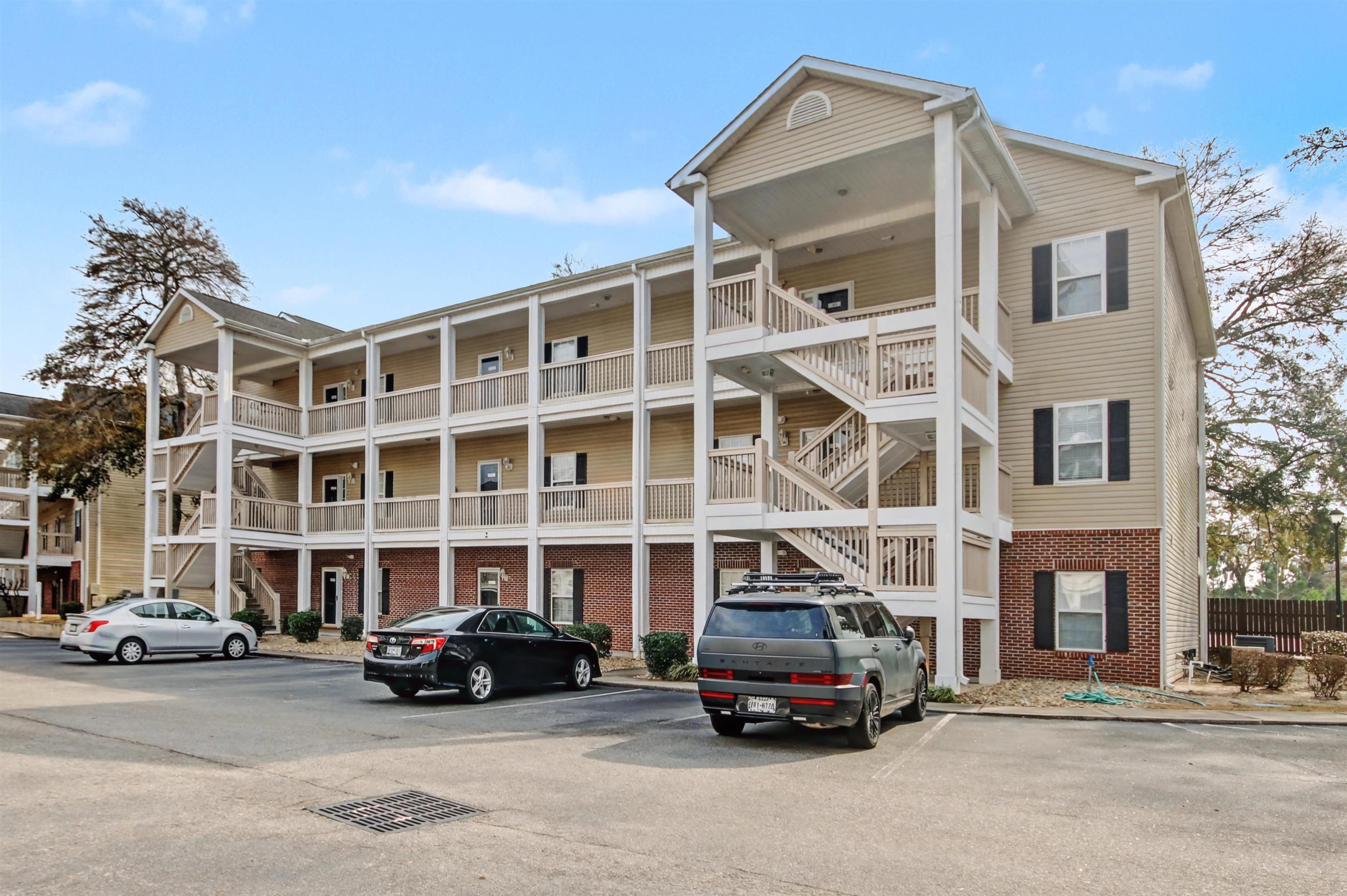1058 Sea Mountain Hwy. UNIT 2-303 North Myrtle Beach, SC 29582