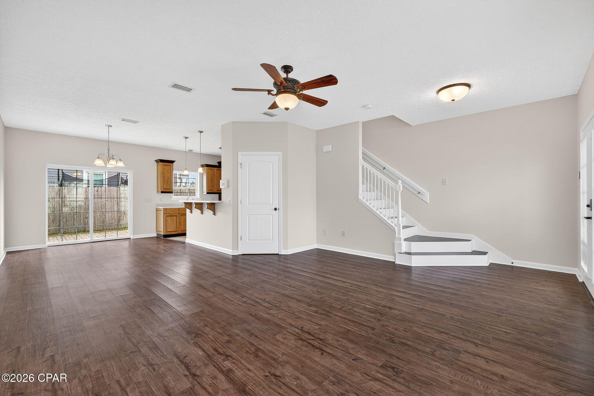 Image 4 For 2605 Avondale Court