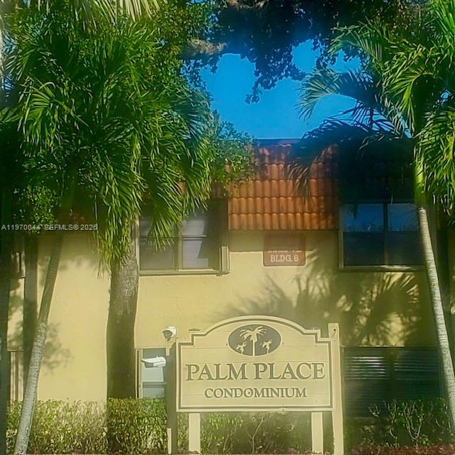 Palm Place Condo