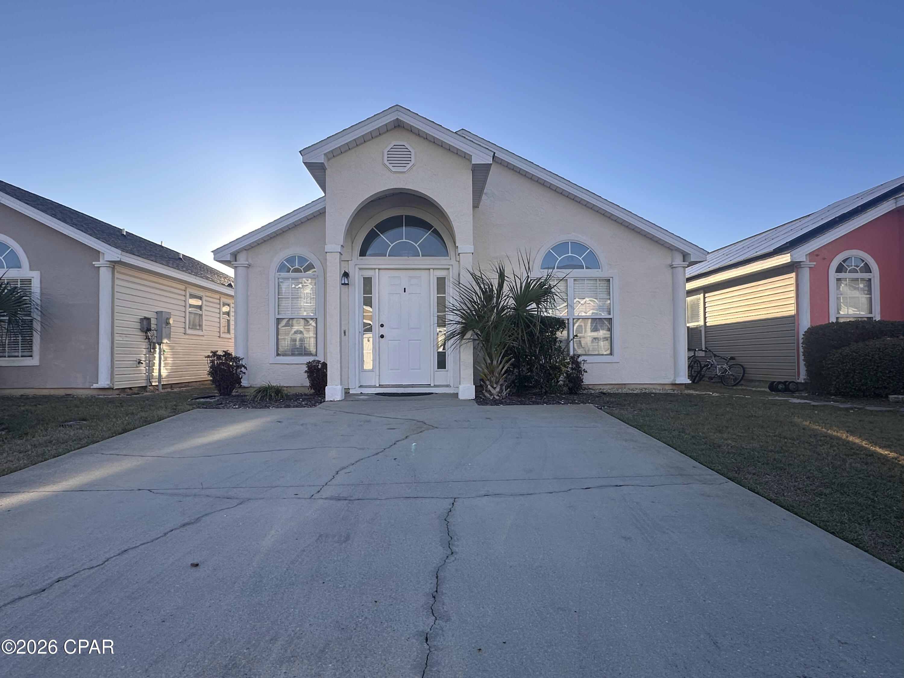 Image 2 For 115 Seagrass Way