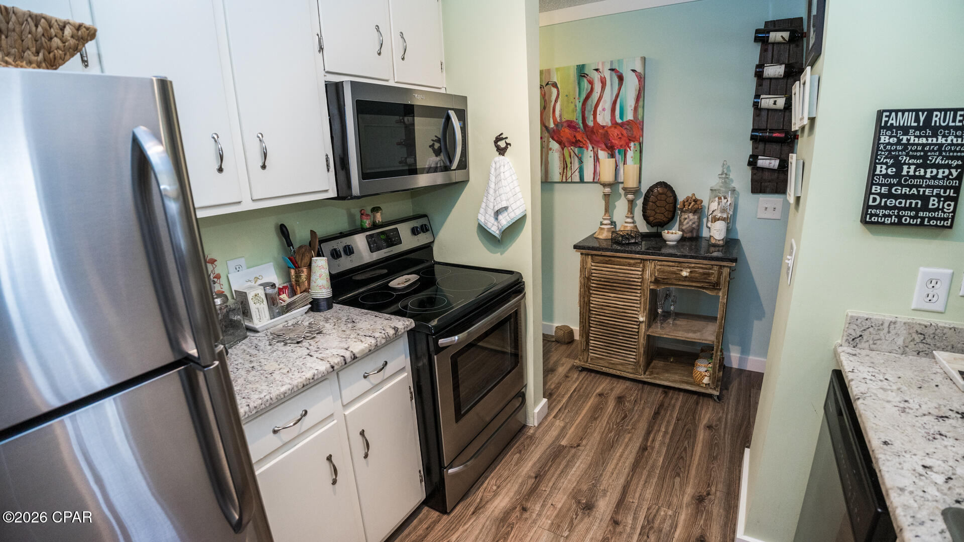 Image 12 For 6903 Lagoon Drive 30