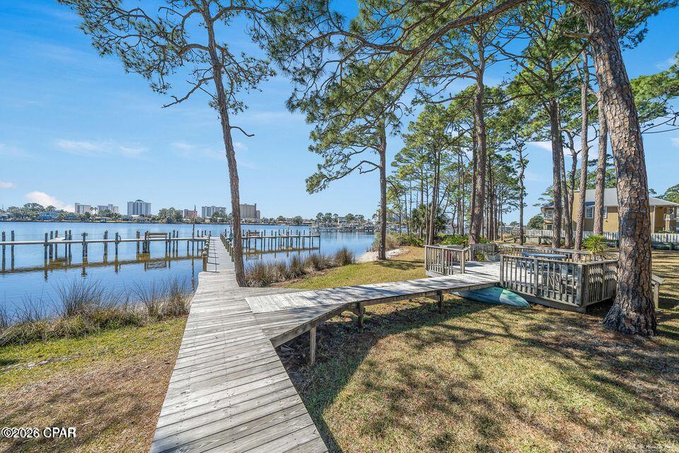 Image 14 For 6903 Lagoon Drive 30