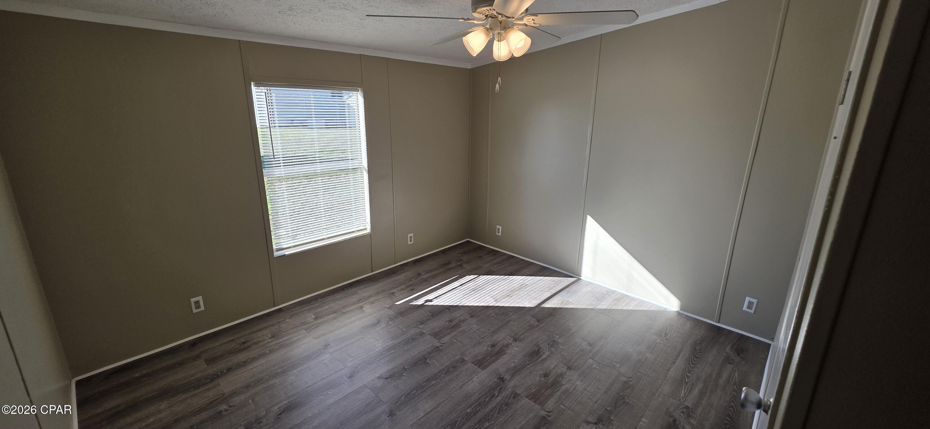 Image 16 For 2726 Canal Avenue