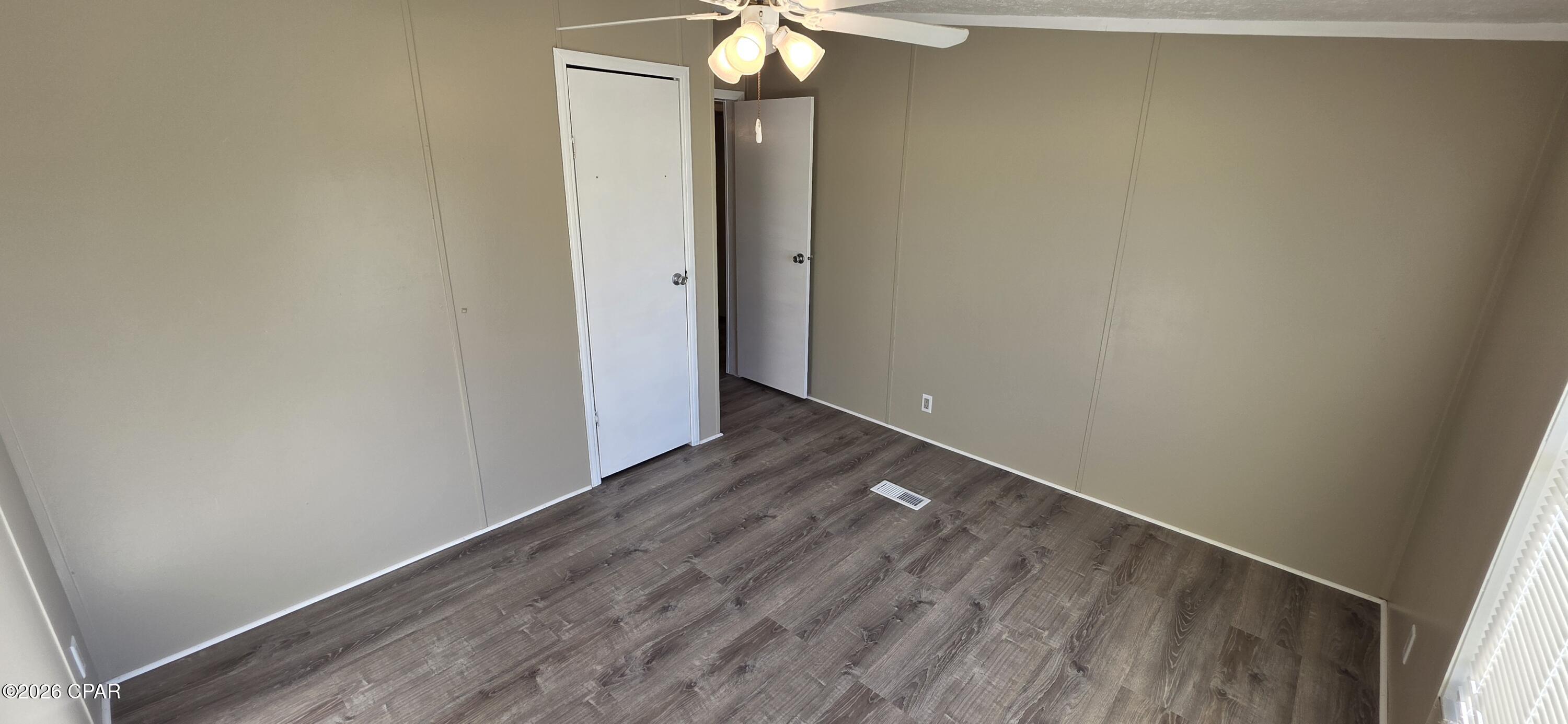 Image 17 For 2726 Canal Avenue