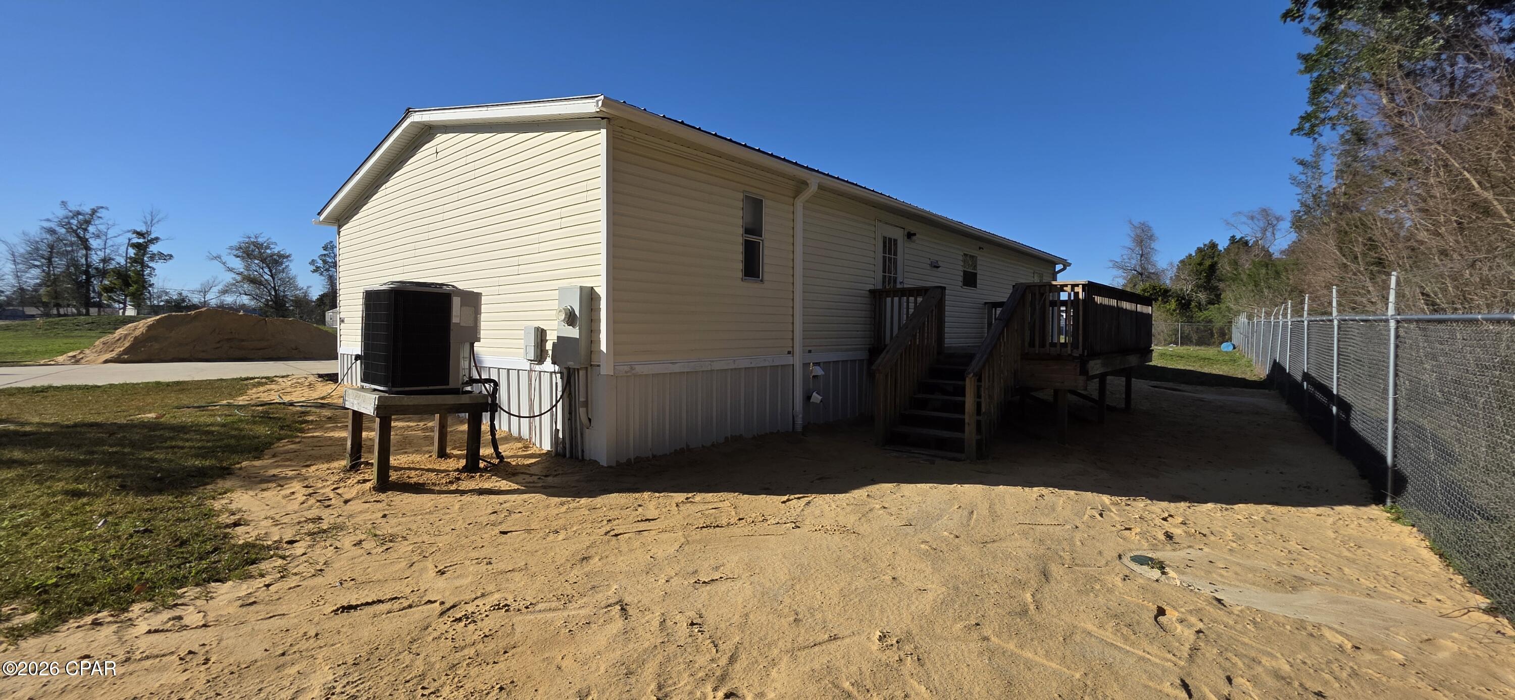 Image 6 For 2726 Canal Avenue