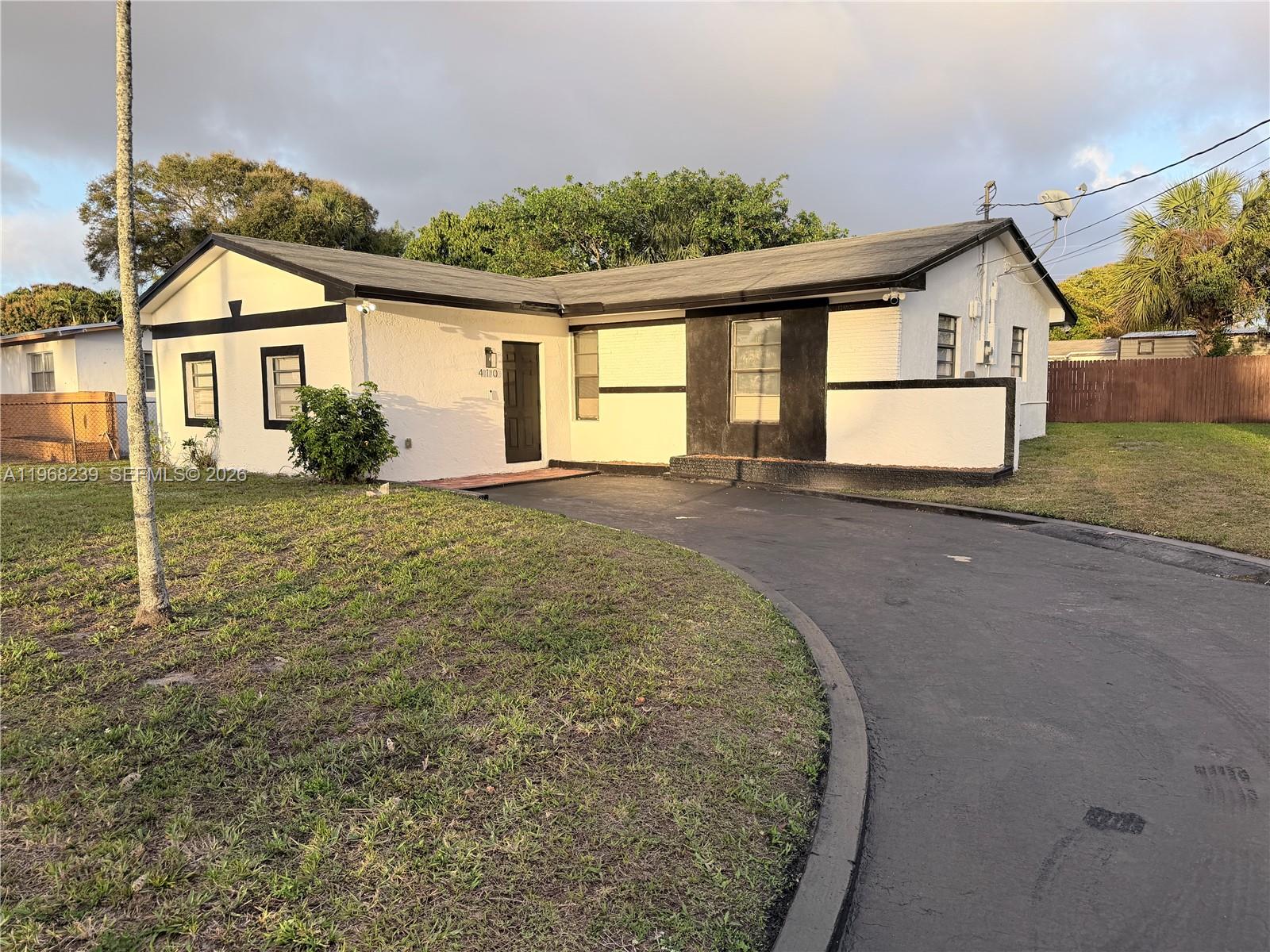 Browardale 1St Addition