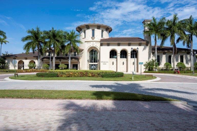 Villa Biarritz Condo