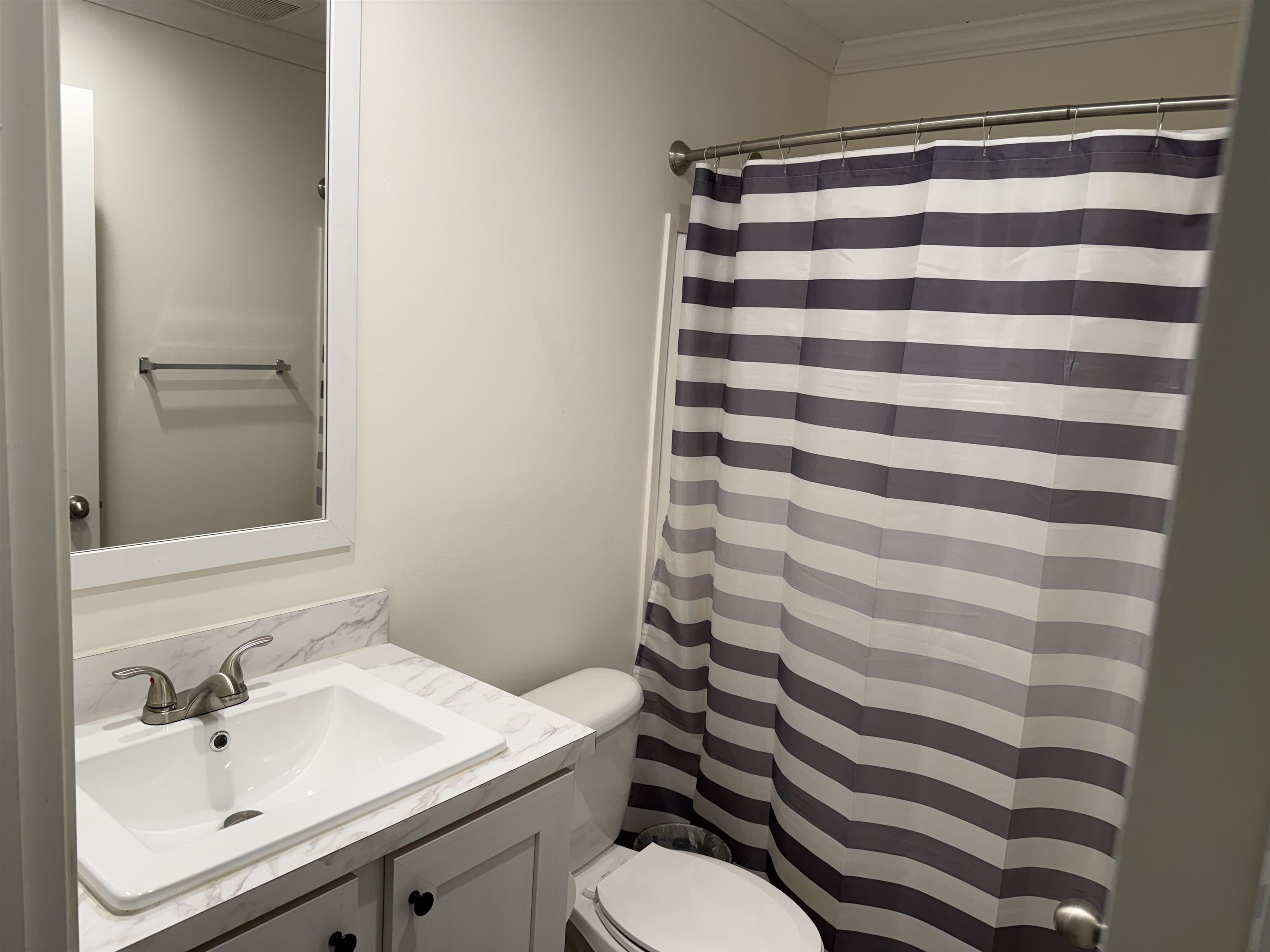 2604779 | Photo 17