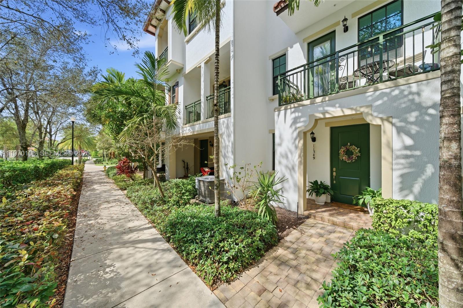 Pembroke Lakes South