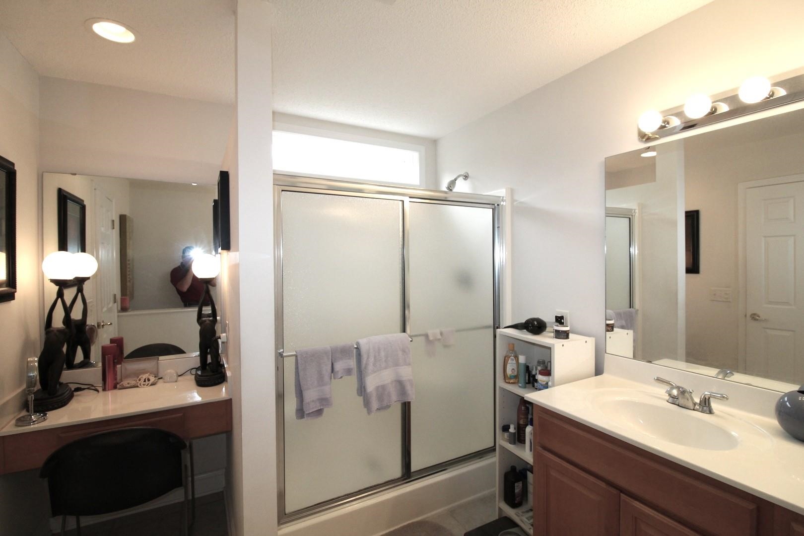 2604784 | Photo 23