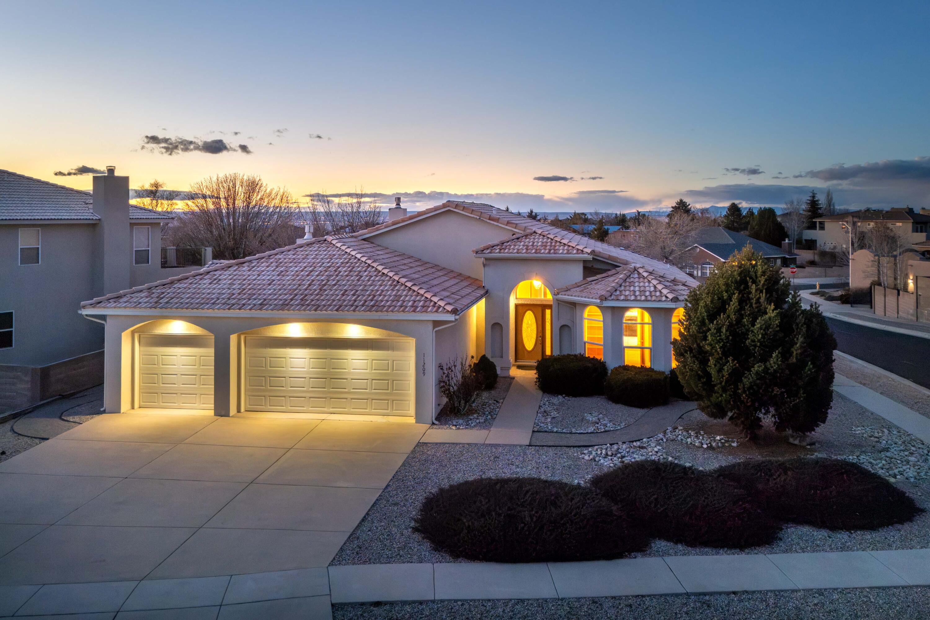 11209 Jordan Avenue, Albuquerque NM 87122