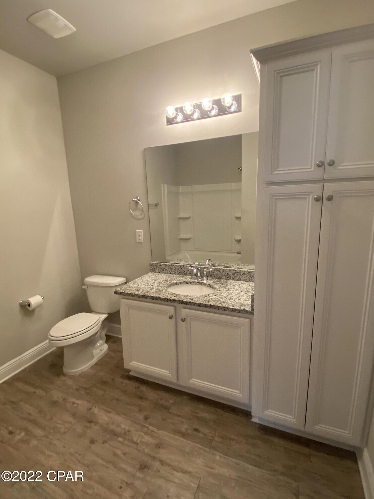 Image 11 For 101 Barefoot Falls