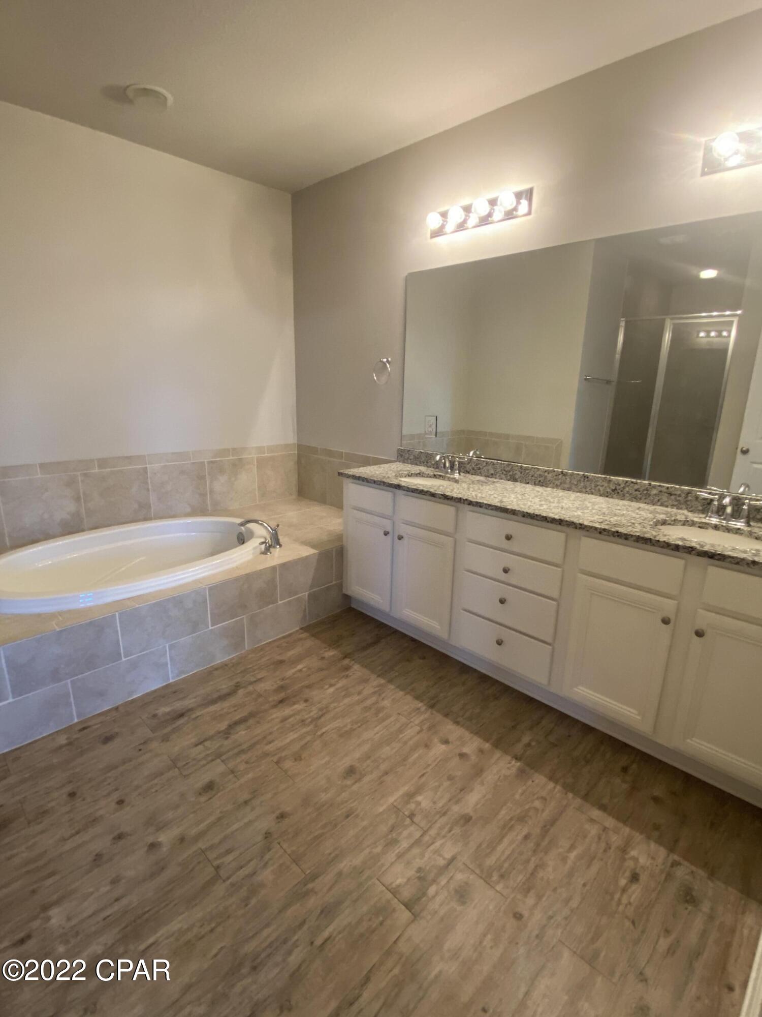 Image 18 For 101 Barefoot Falls