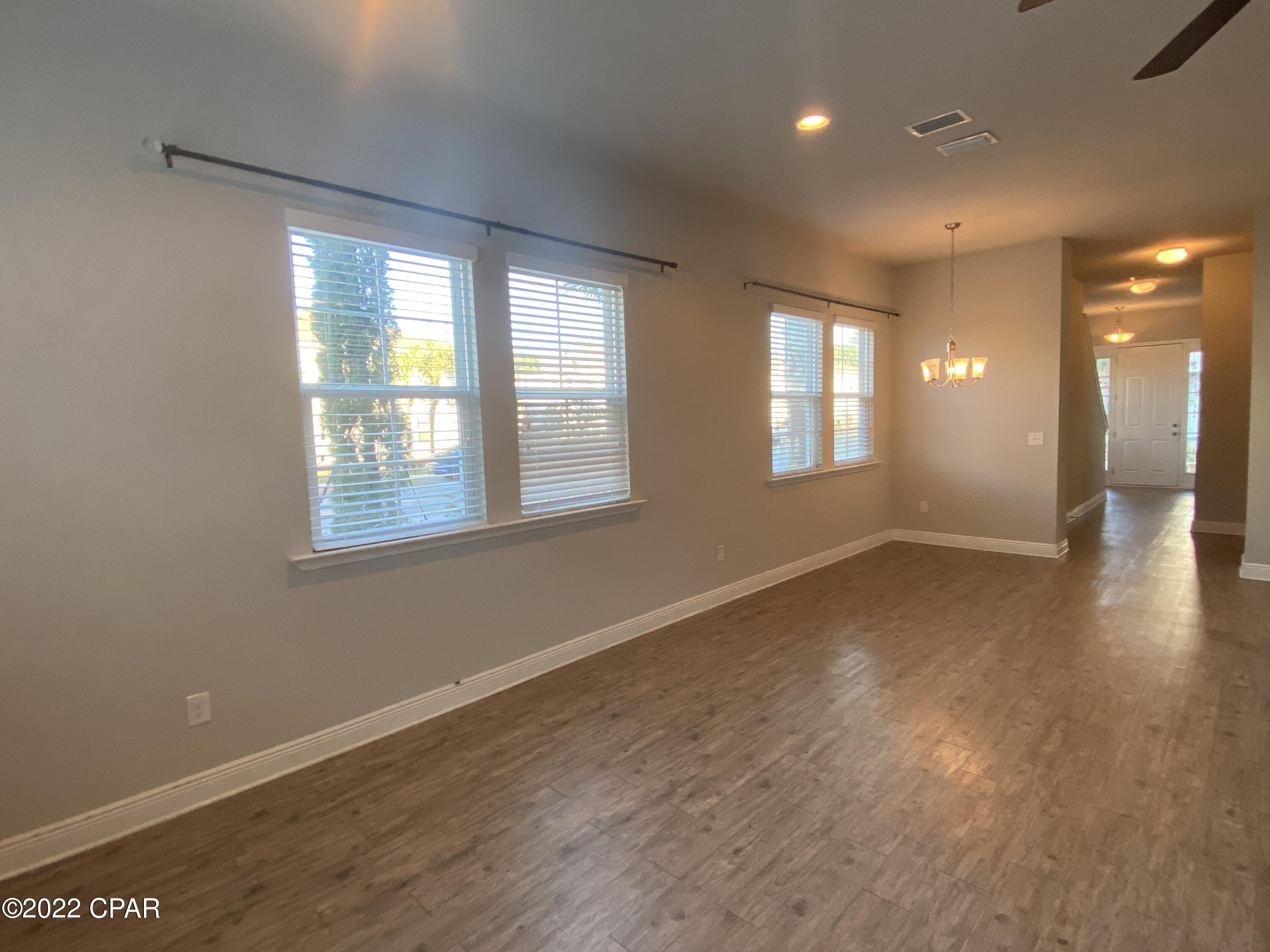 Image 3 For 101 Barefoot Falls