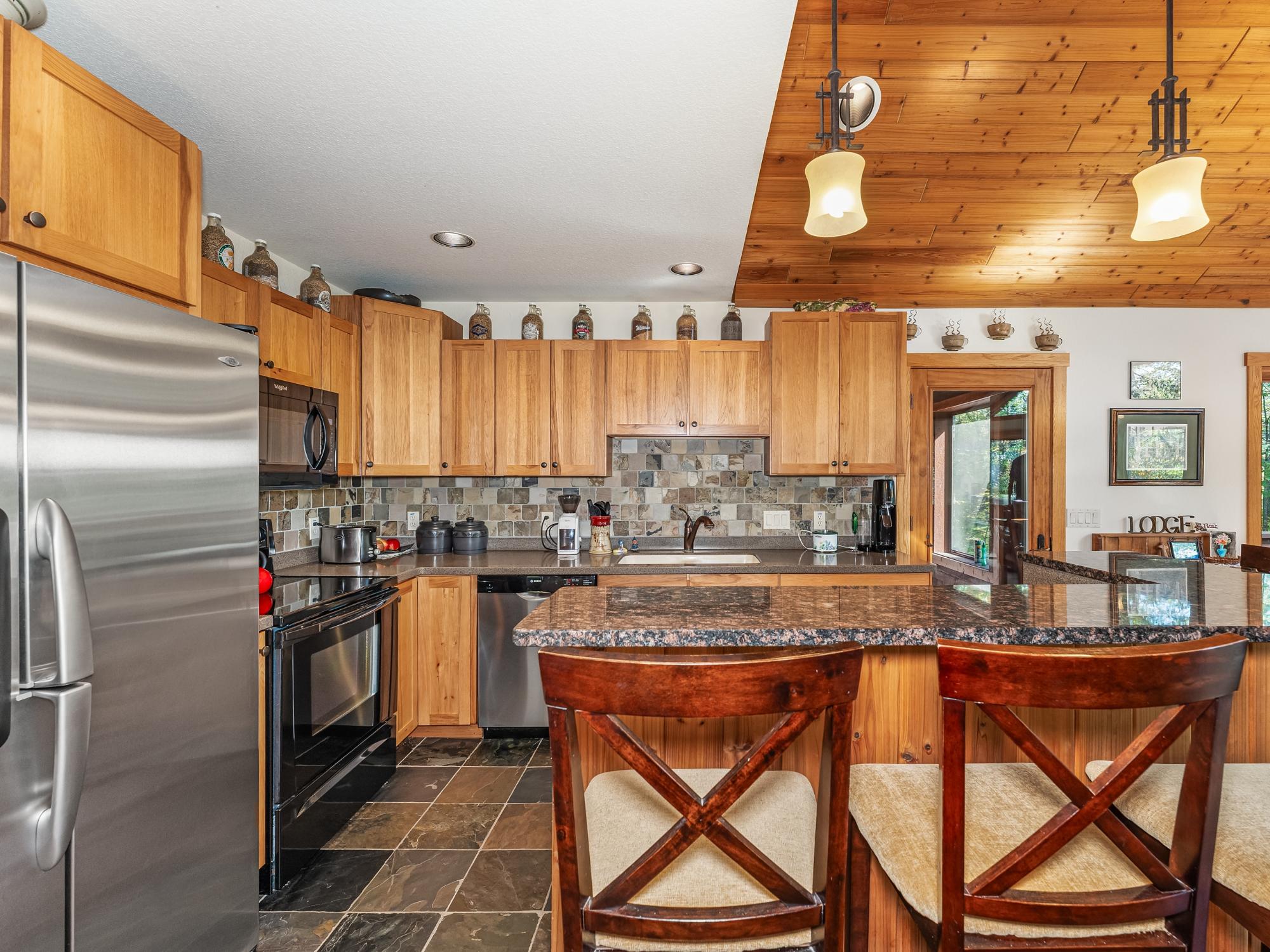 Pickerel Lake (N) Property 8410 Pinewood Dr Photo 12