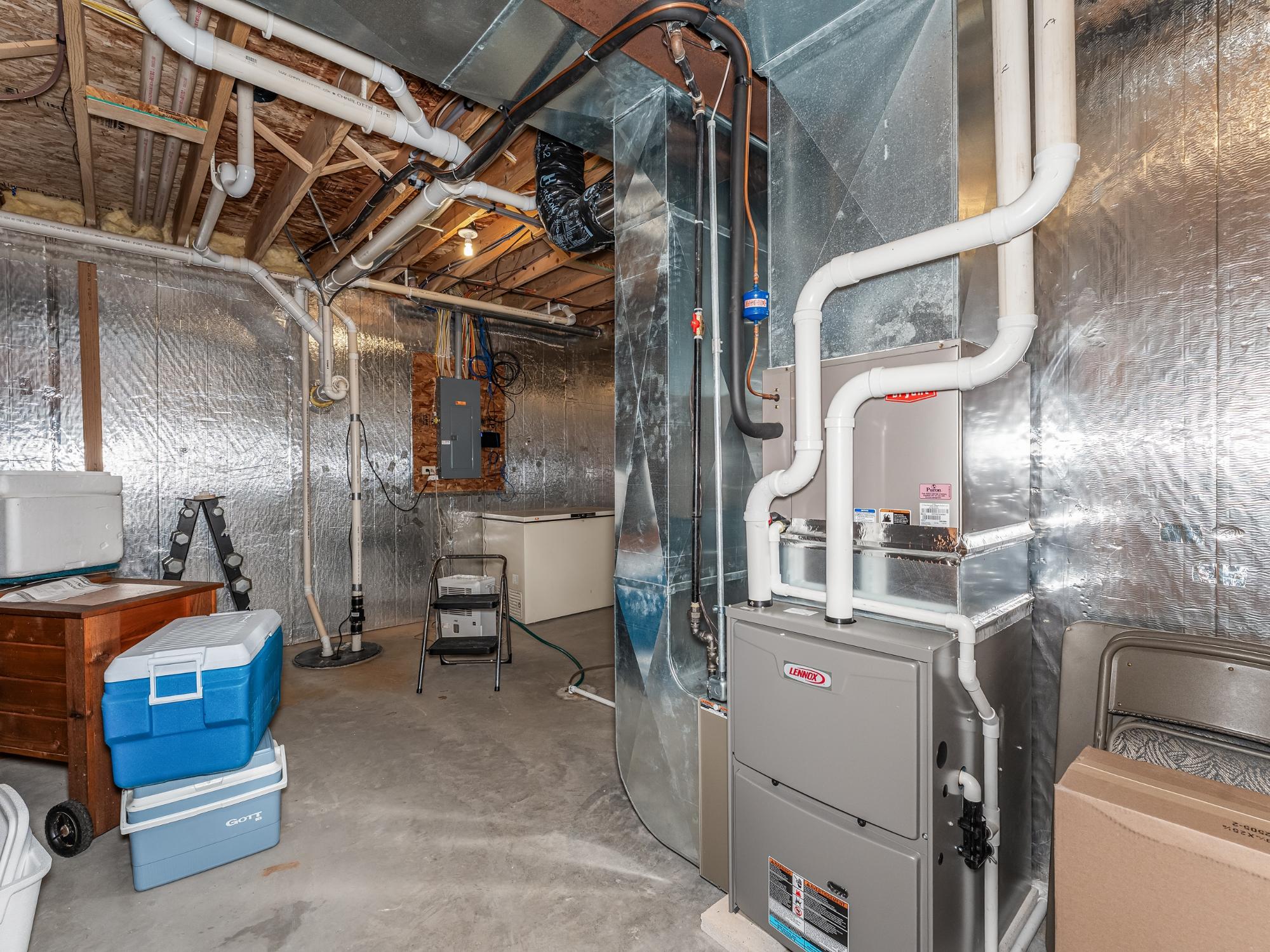 Pickerel Lake (N) Property 8410 Pinewood Dr Photo 34