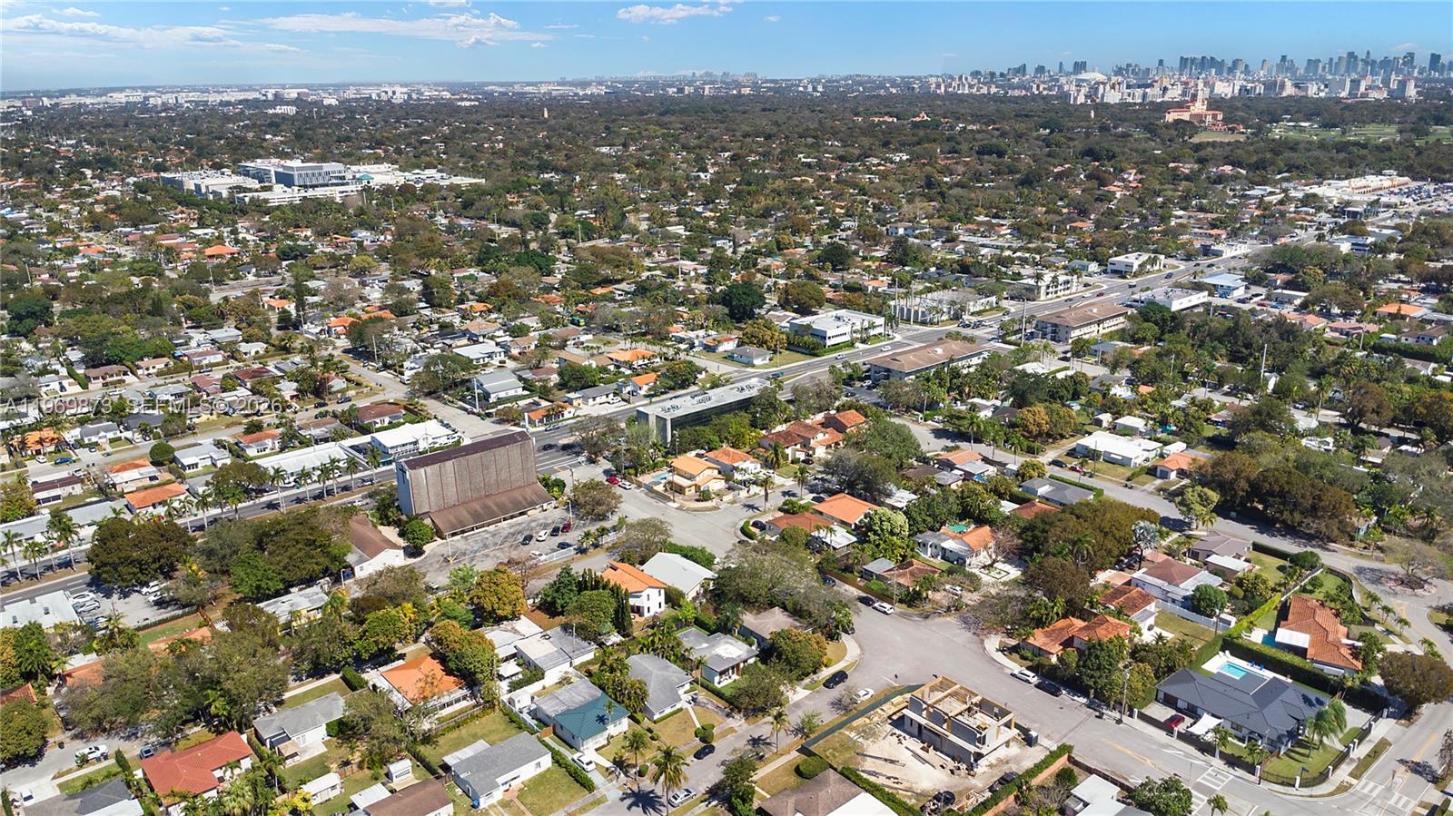 Homes for sale in South Miami, FL | 6315 Sw 42nd St, South Miami, FL 33155 | MLS# A11969873