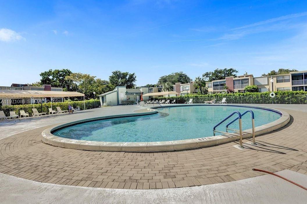 38 Of Palm Springs 3 Cond