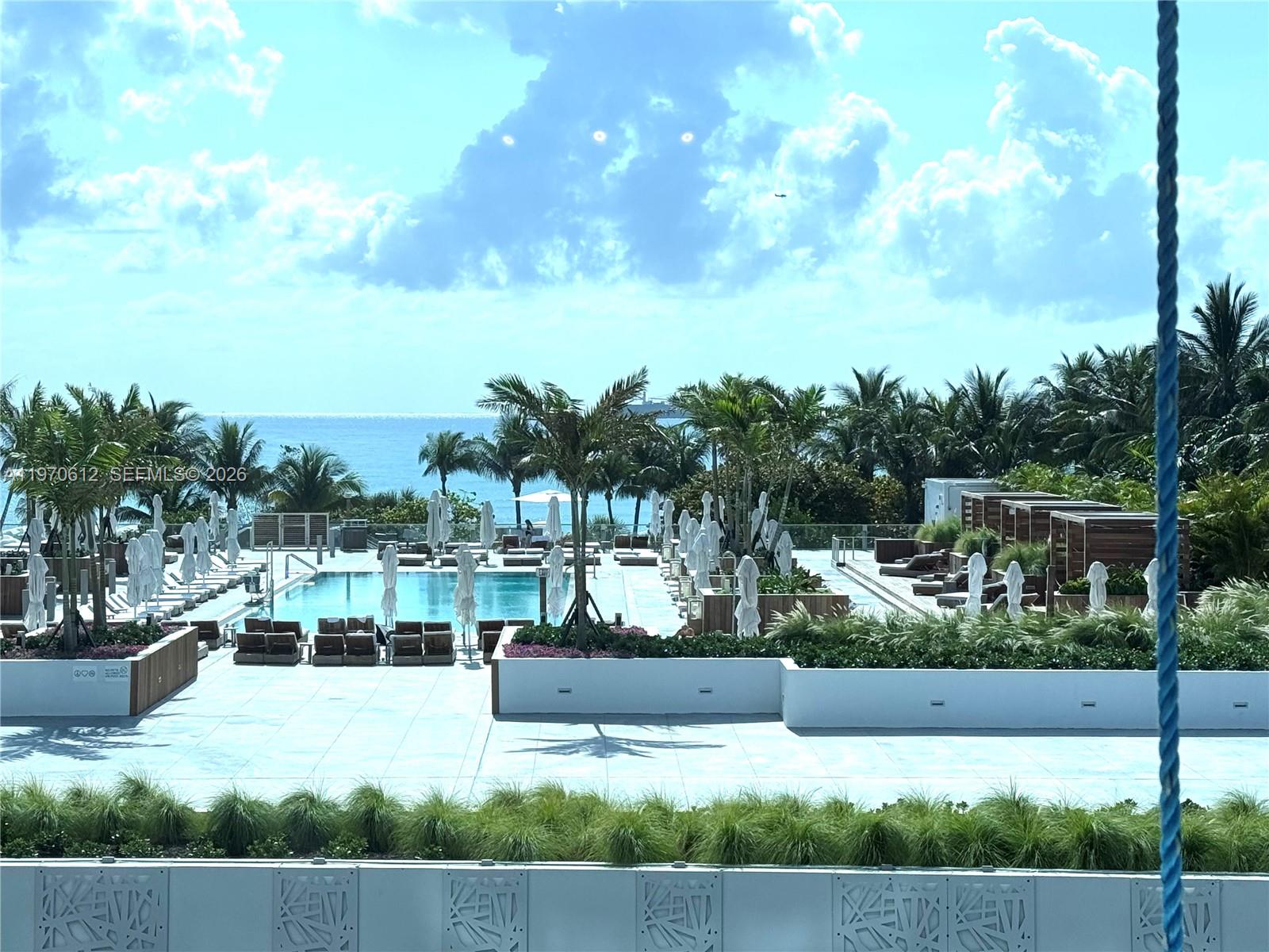 Roney Palace Condo