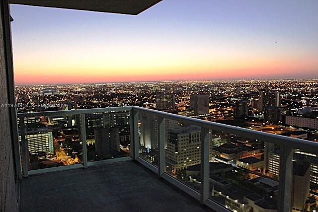 Vizcayne South Condo