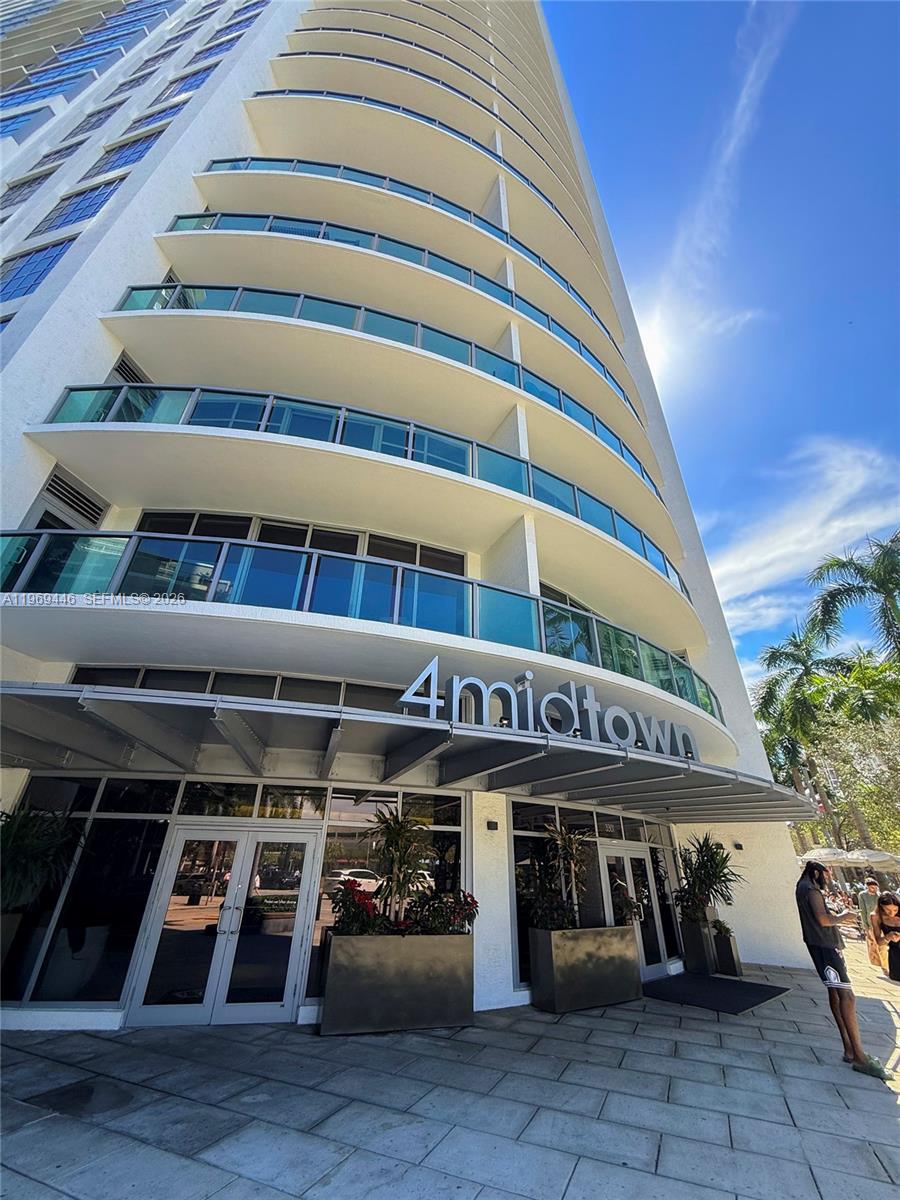 Four Midtown Miami Condo