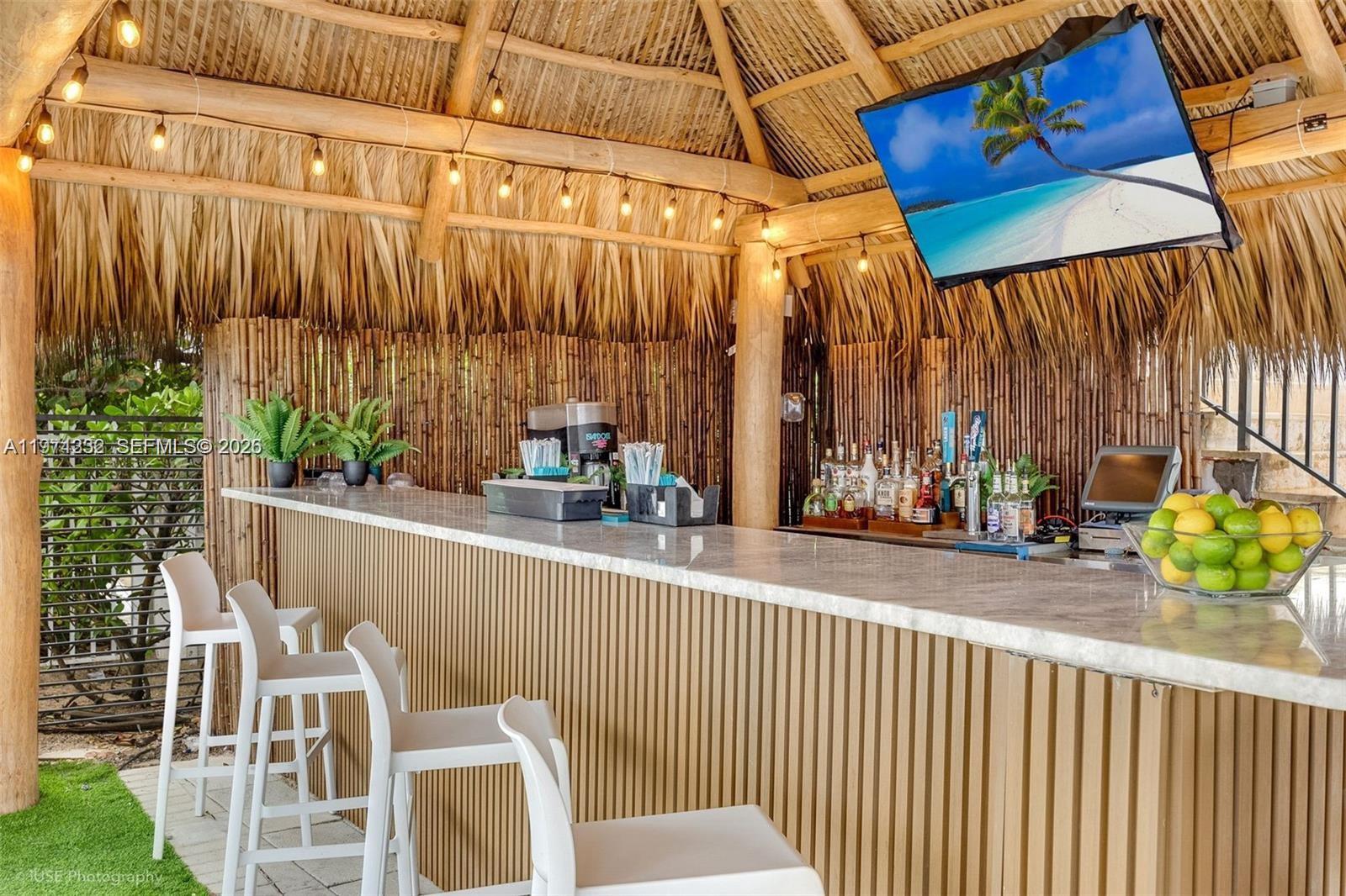 18683 Collins Ave 1403