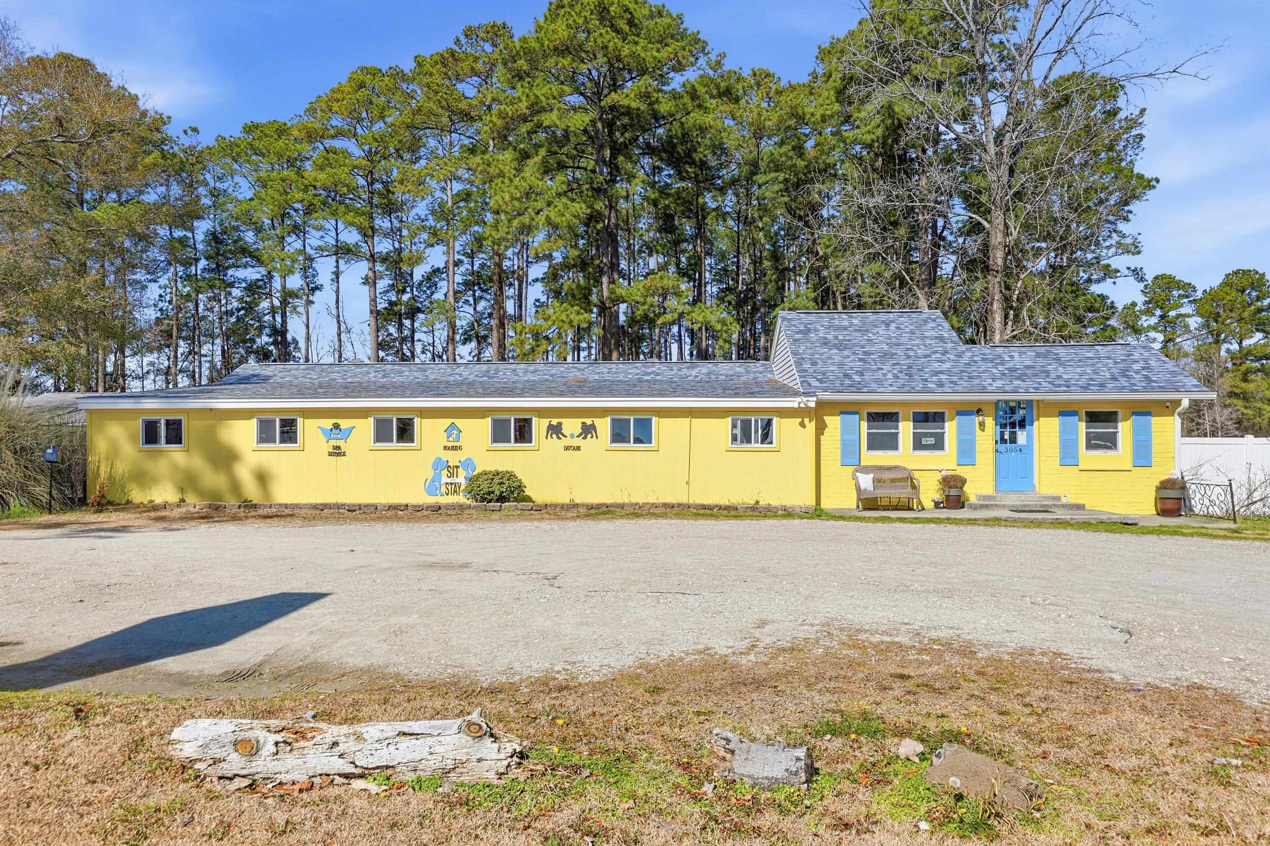 3054 Forestbrook Rd. 