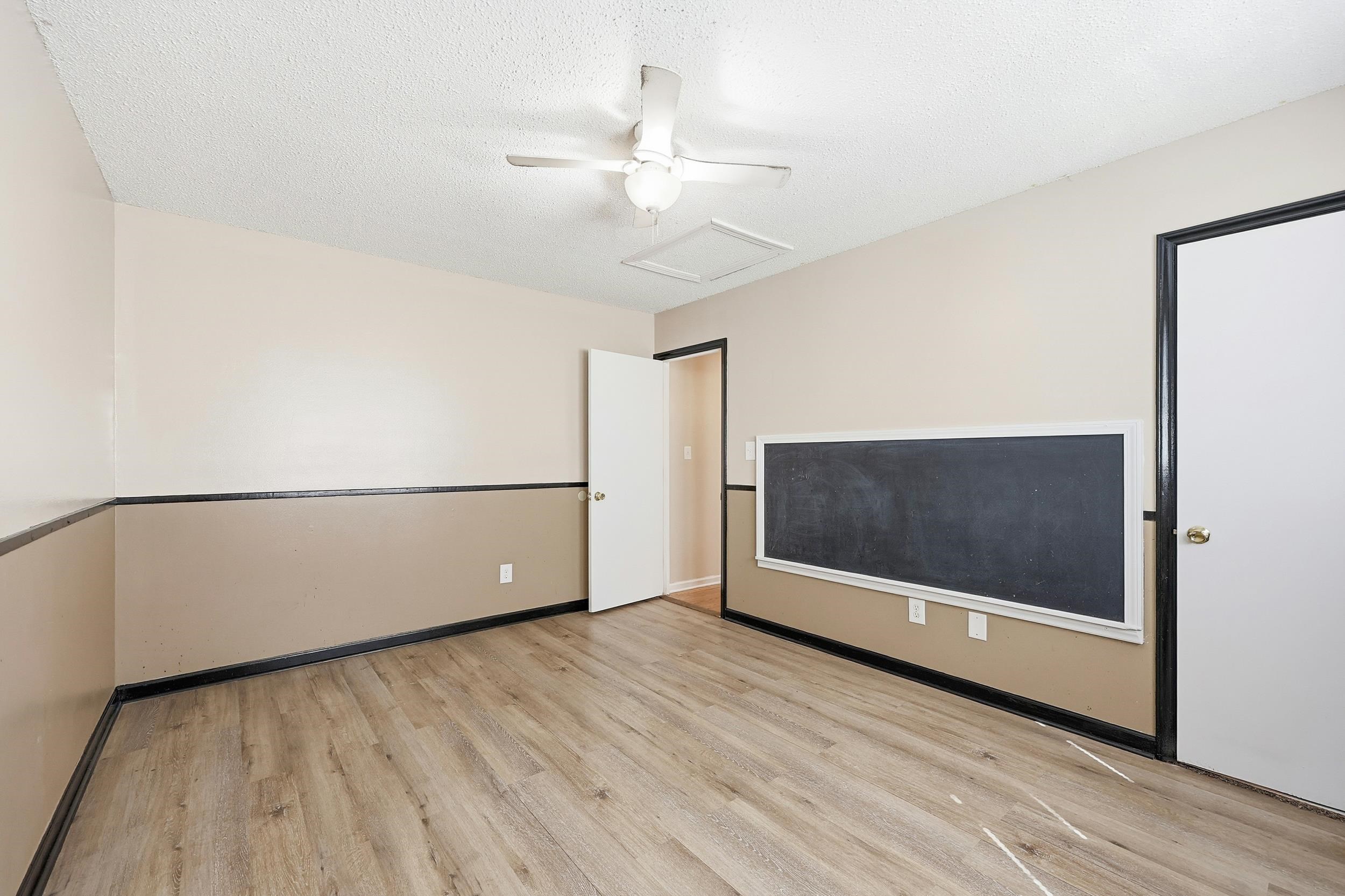 3054 Forestbrook Rd. 