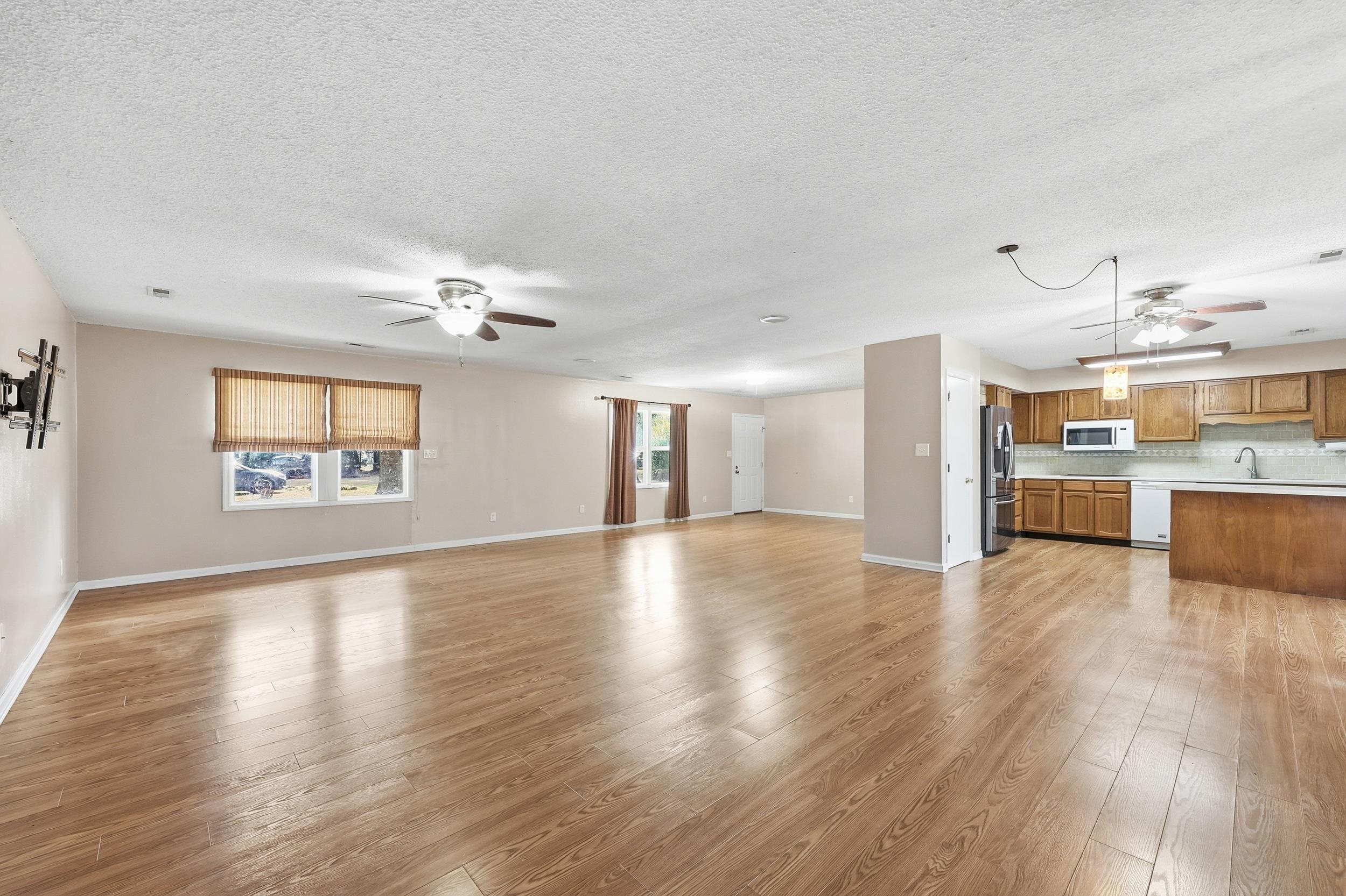 3054 Forestbrook Rd. 