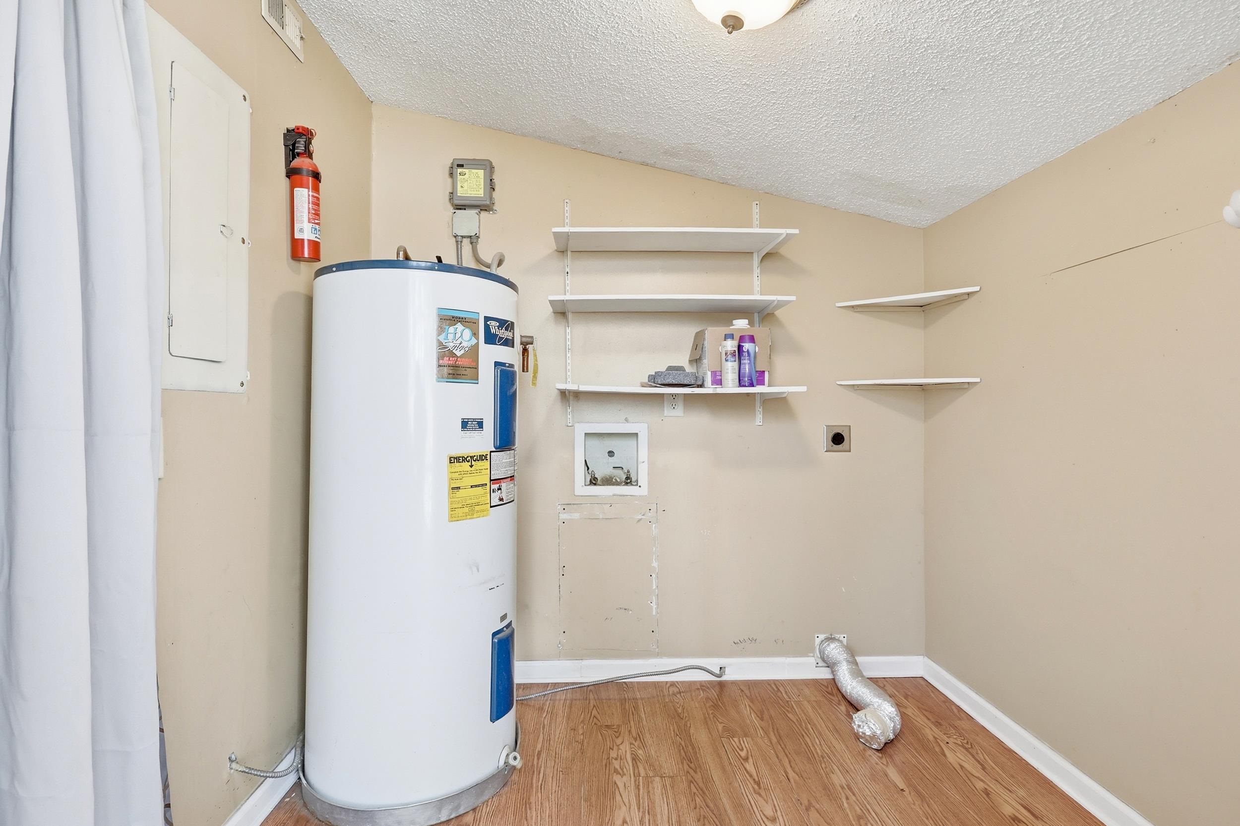 3054 Forestbrook Rd. 